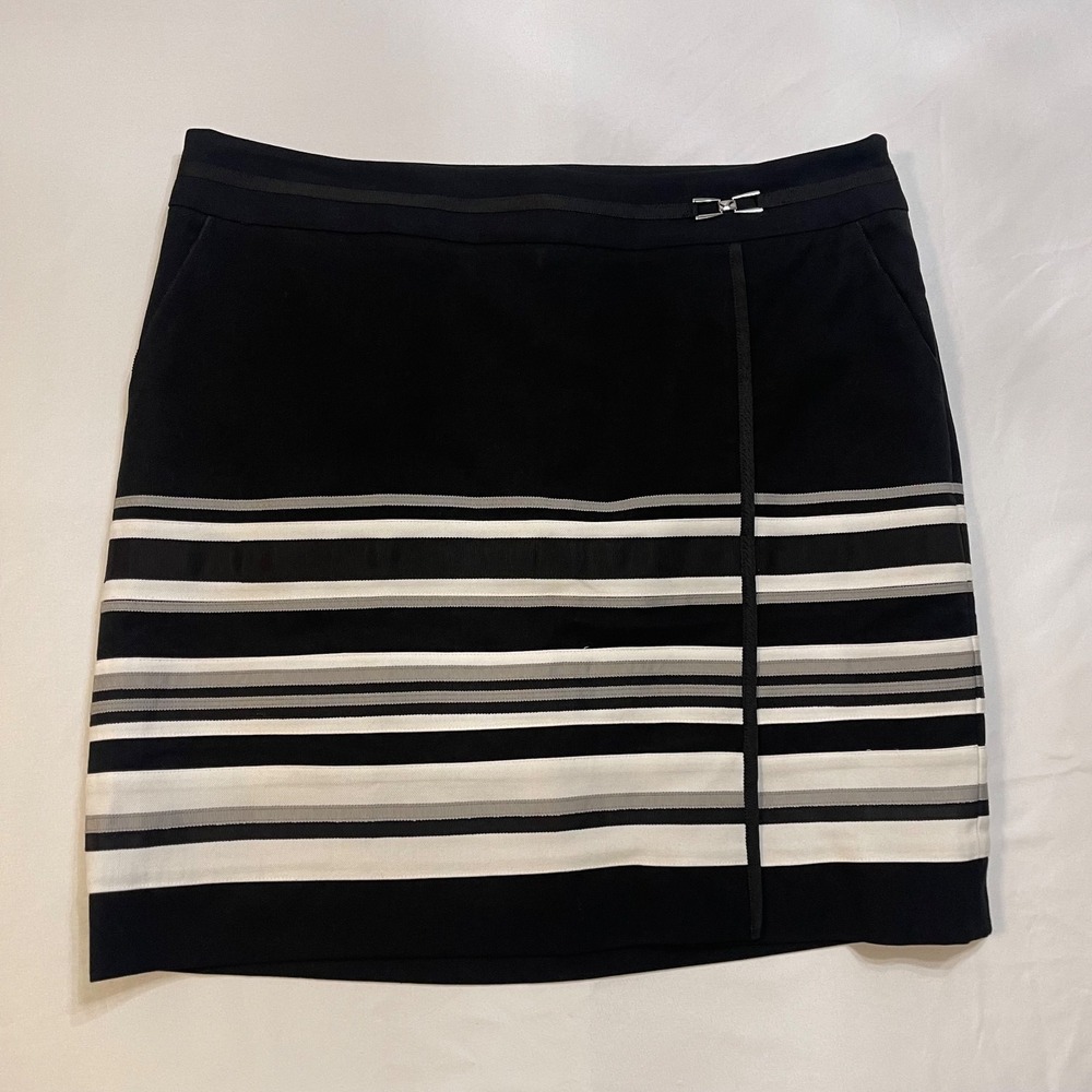 White House Black Market Skirt Womens 14 Black Stripe Ribbon Accent Career Lined